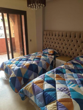 Magnifique appartement dans la Résidence Perl Garden avec piscine aux portes de Marrakech